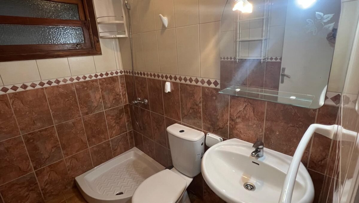 WhatsApp Image 2025-12-18 at 23.27.48 (2)