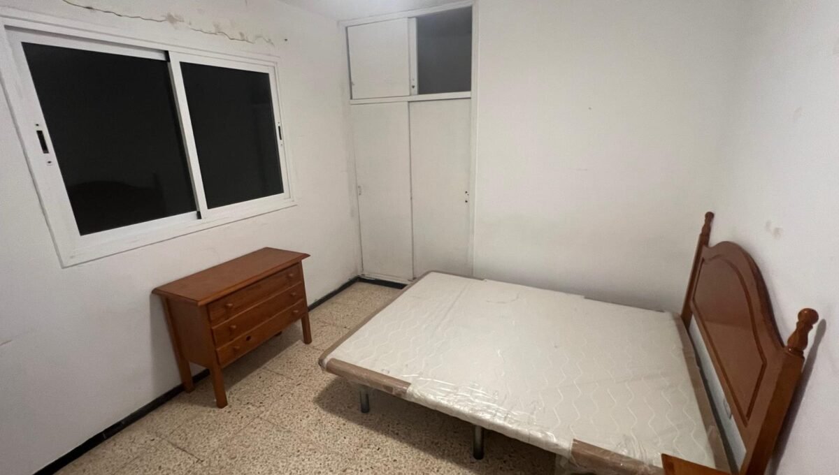 WhatsApp Image 2025-12-18 at 23.27.48