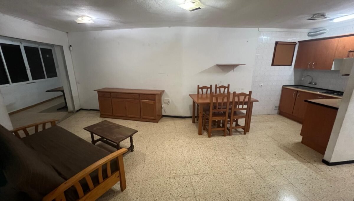 WhatsApp Image 2025-12-18 at 23.27.50 (1)