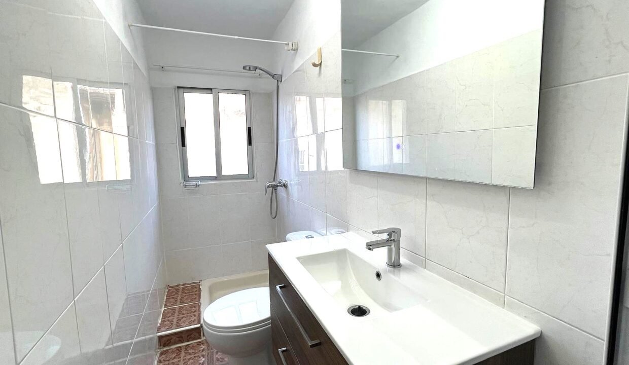 BAÑO 1